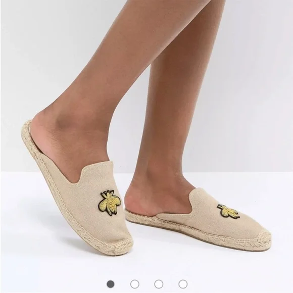 SOLUDOS Bees Cotton Woven Canvas Slip-On Espadrille Mule Flats / Sz 7.5 - Picture 1 of 10